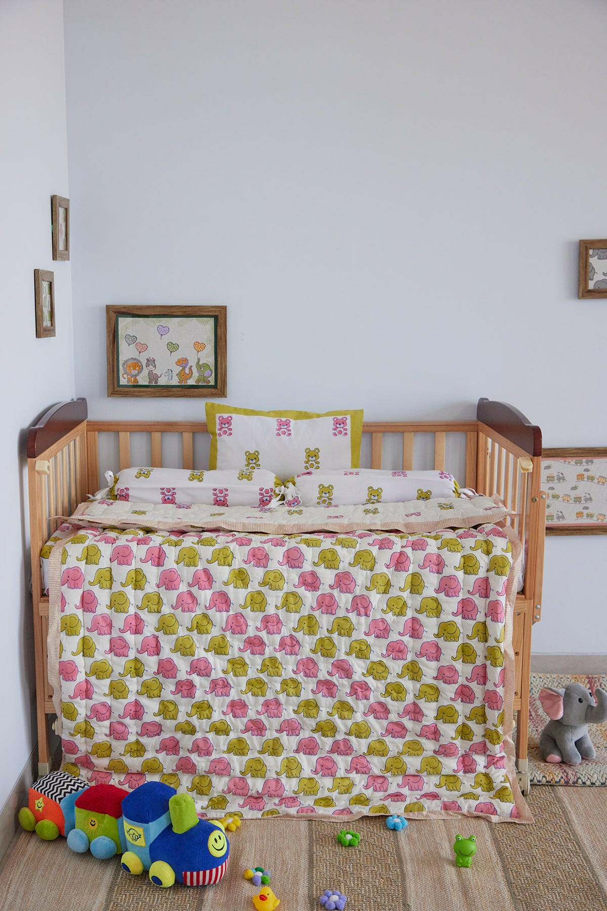 Tiny Teddy Cot Set