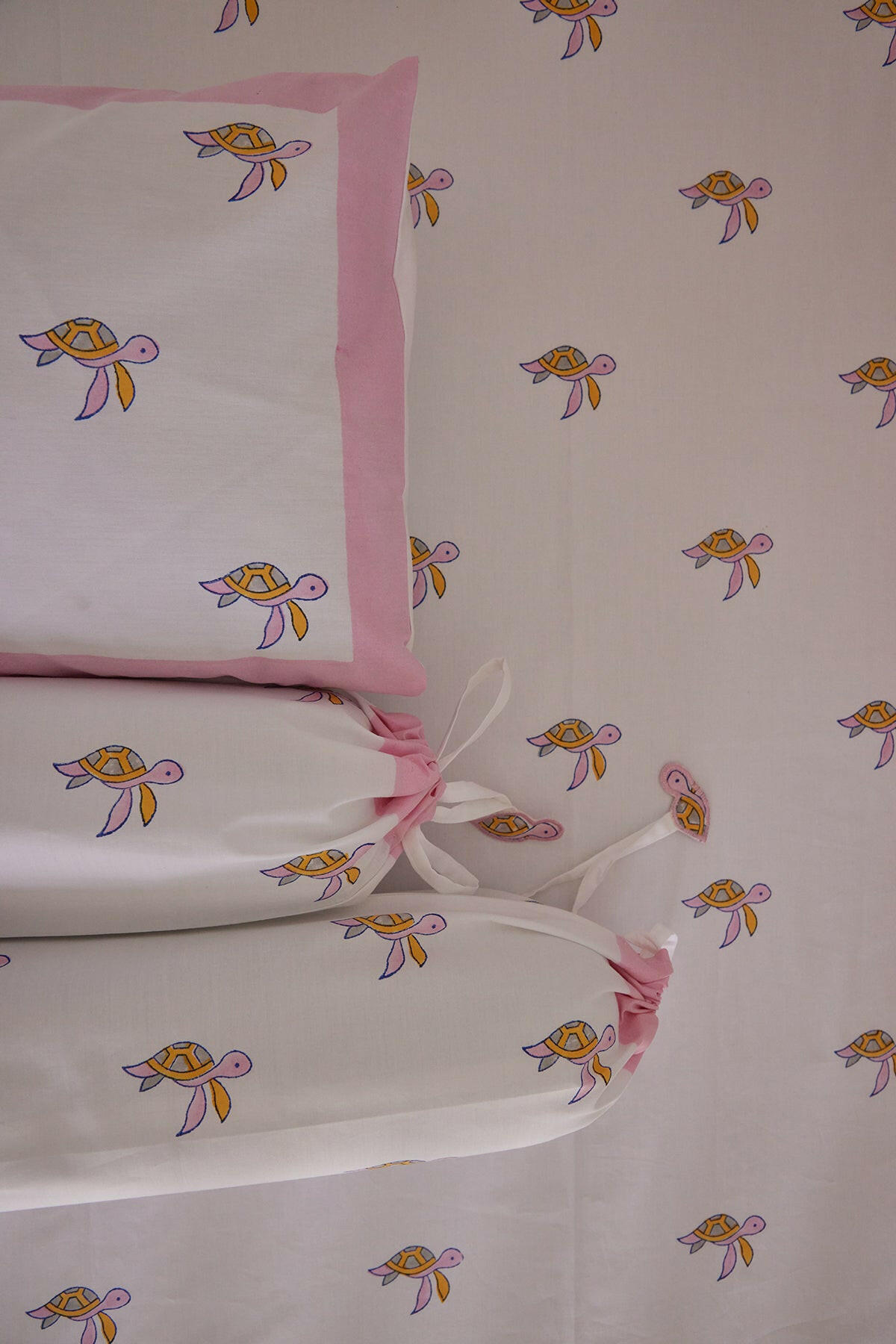 Lilac & Pink Turtle Cot Set