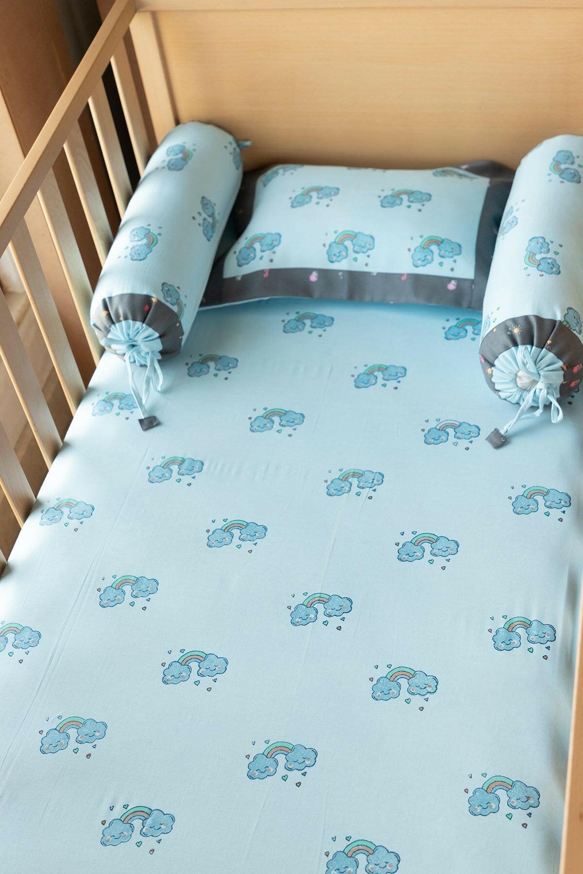 Sky Blue Cloud Cot Set