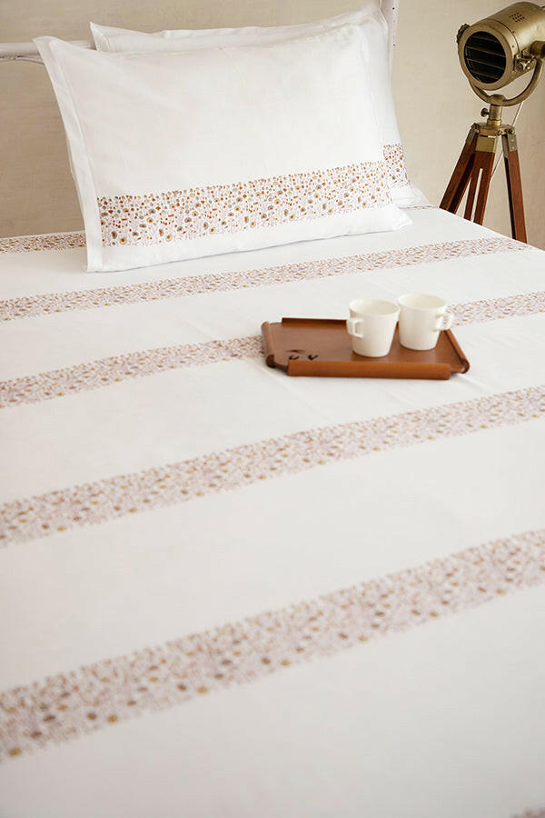 Ash & Gray Pansy Bedsheet - Adya