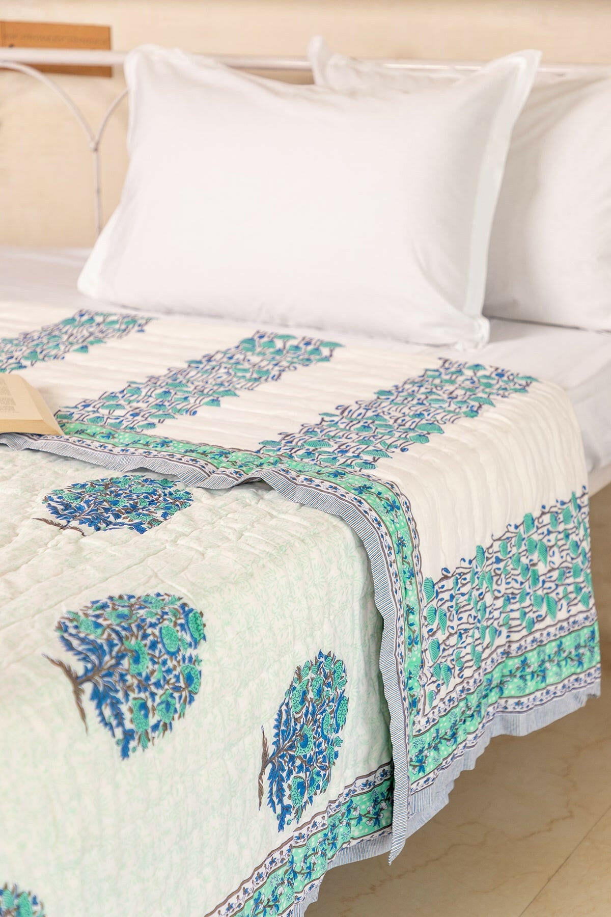 Nature's Paradise Cotton Quilt