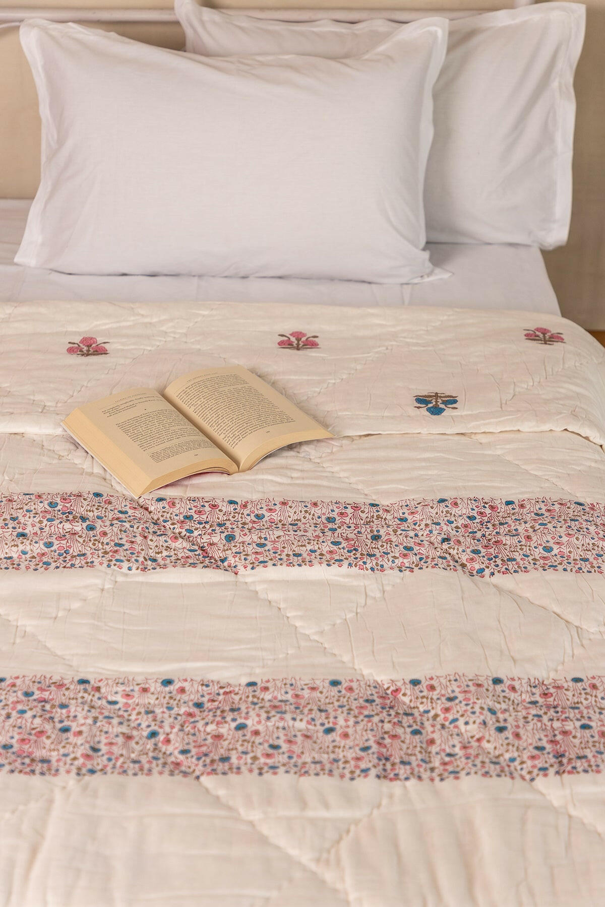 Pink & Blue Pansy Cotton Quilt