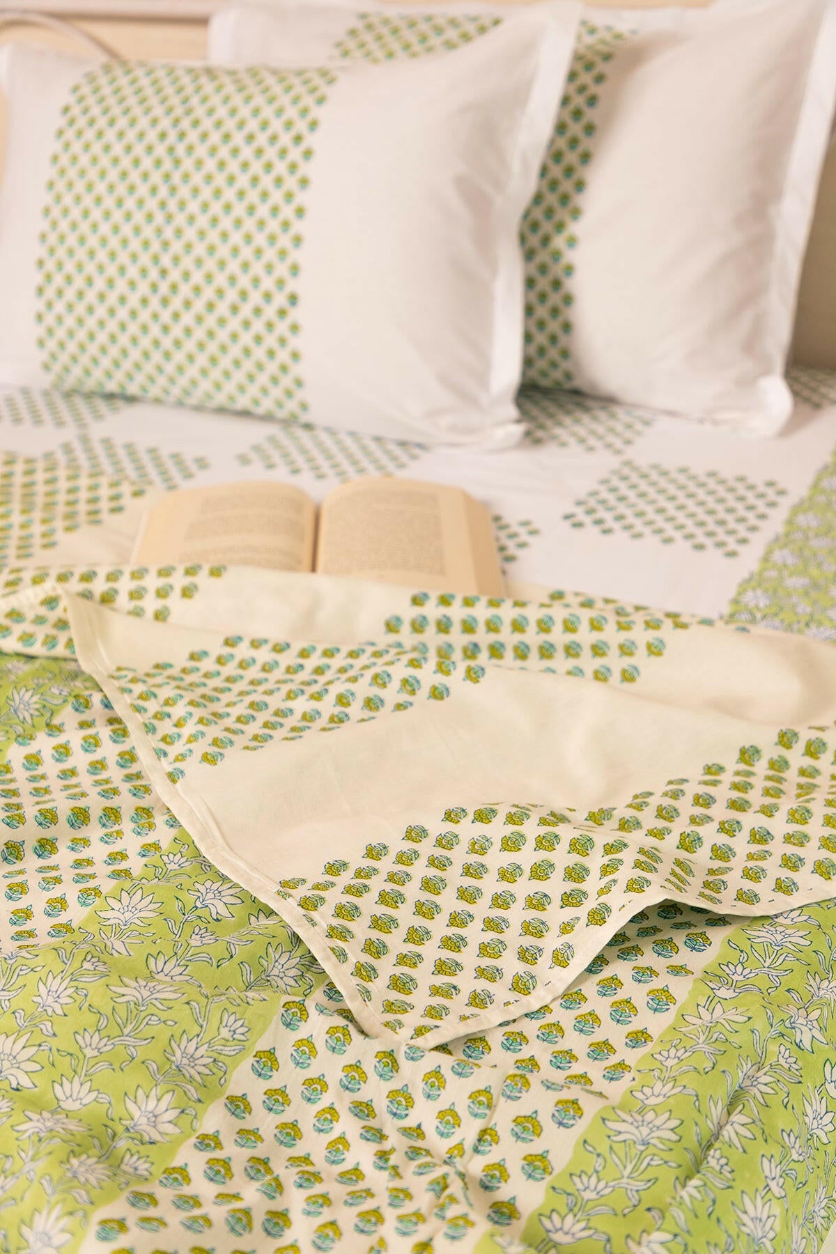 Kale & Island Paradise Magnolia Cotton Dohar