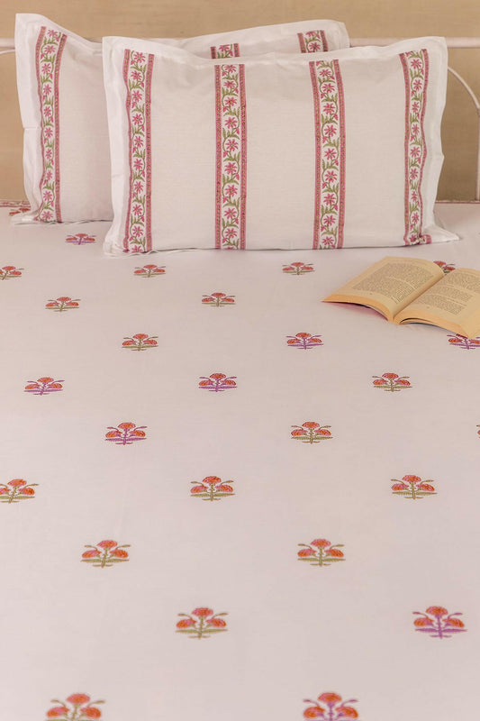 Living Coral Carnation Pure Cotton Bedsheet