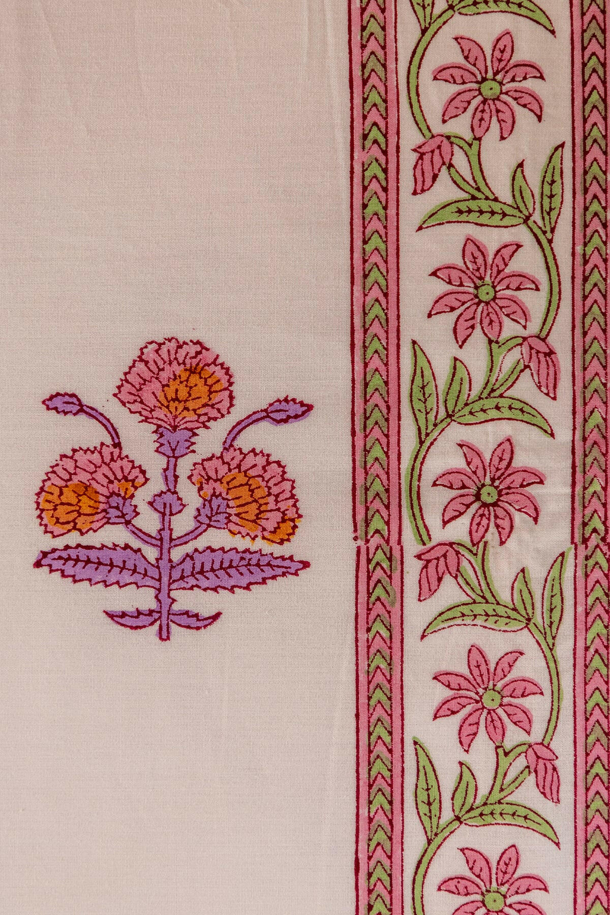 Living Coral Carnation Pure Cotton Bedsheet