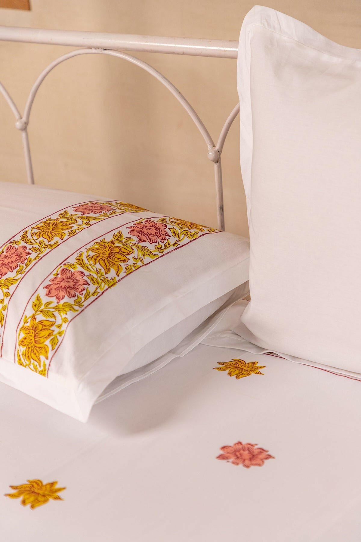 Terracotta & Sunset Gold Hibiscus Pure Cotton Bedsheet