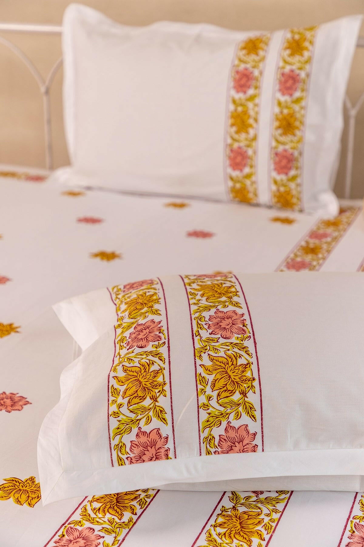 Terracotta & Sunset Gold Hibiscus Pure Cotton Bedsheet
