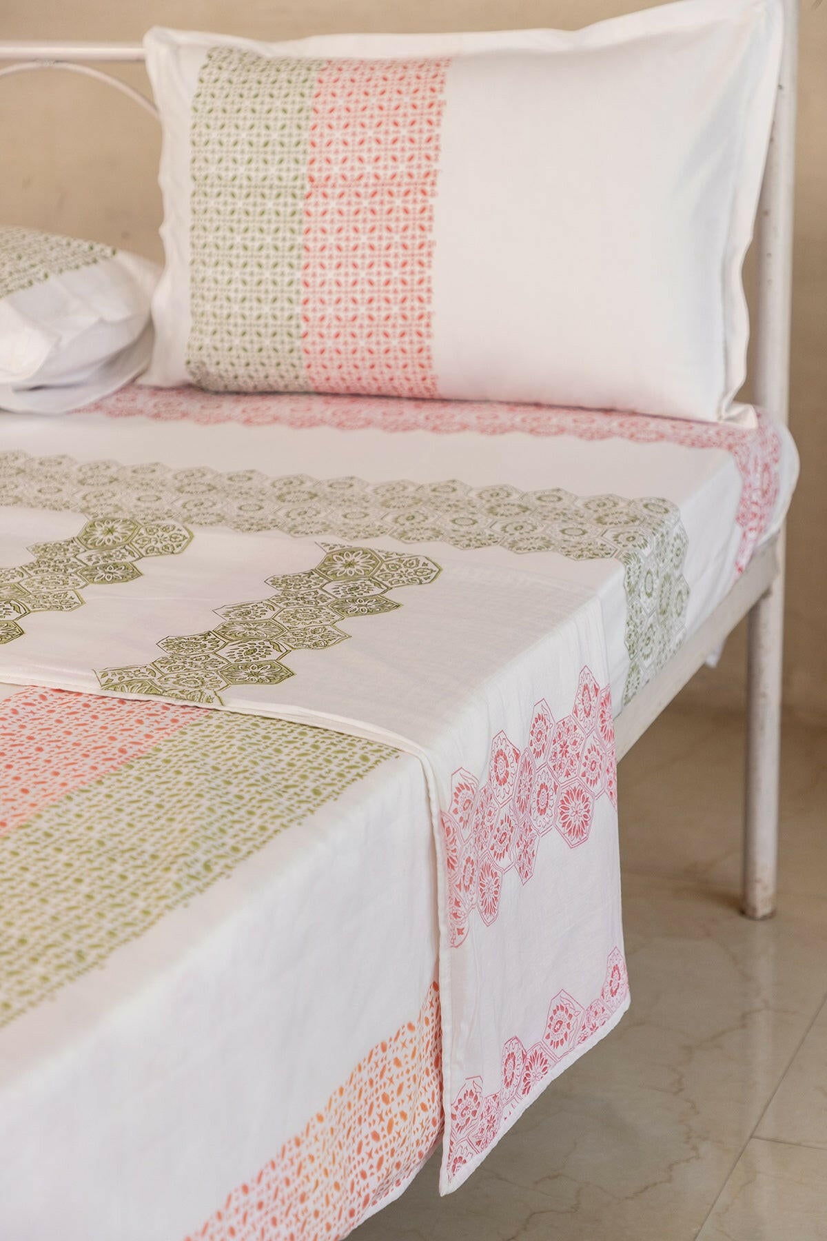 Olive & Ruby Hexagon Cotton Dohar - Adya