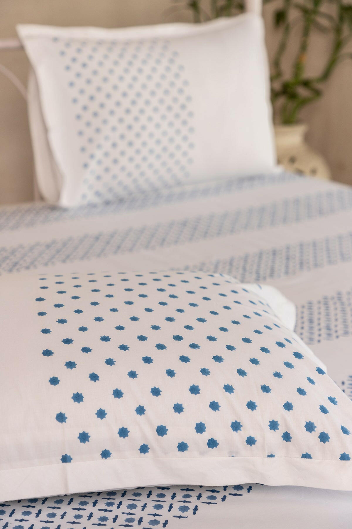 Nautical Blue Star Bedsheet - Adya