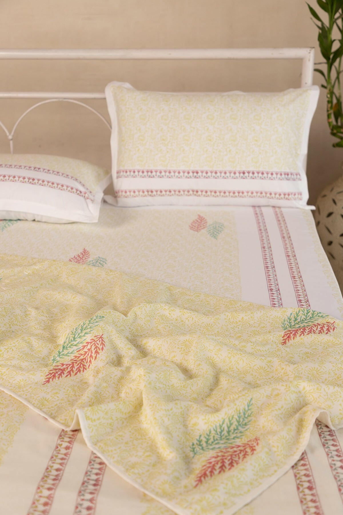 Peach & Grape Leaf Cotton Dohar - Adya