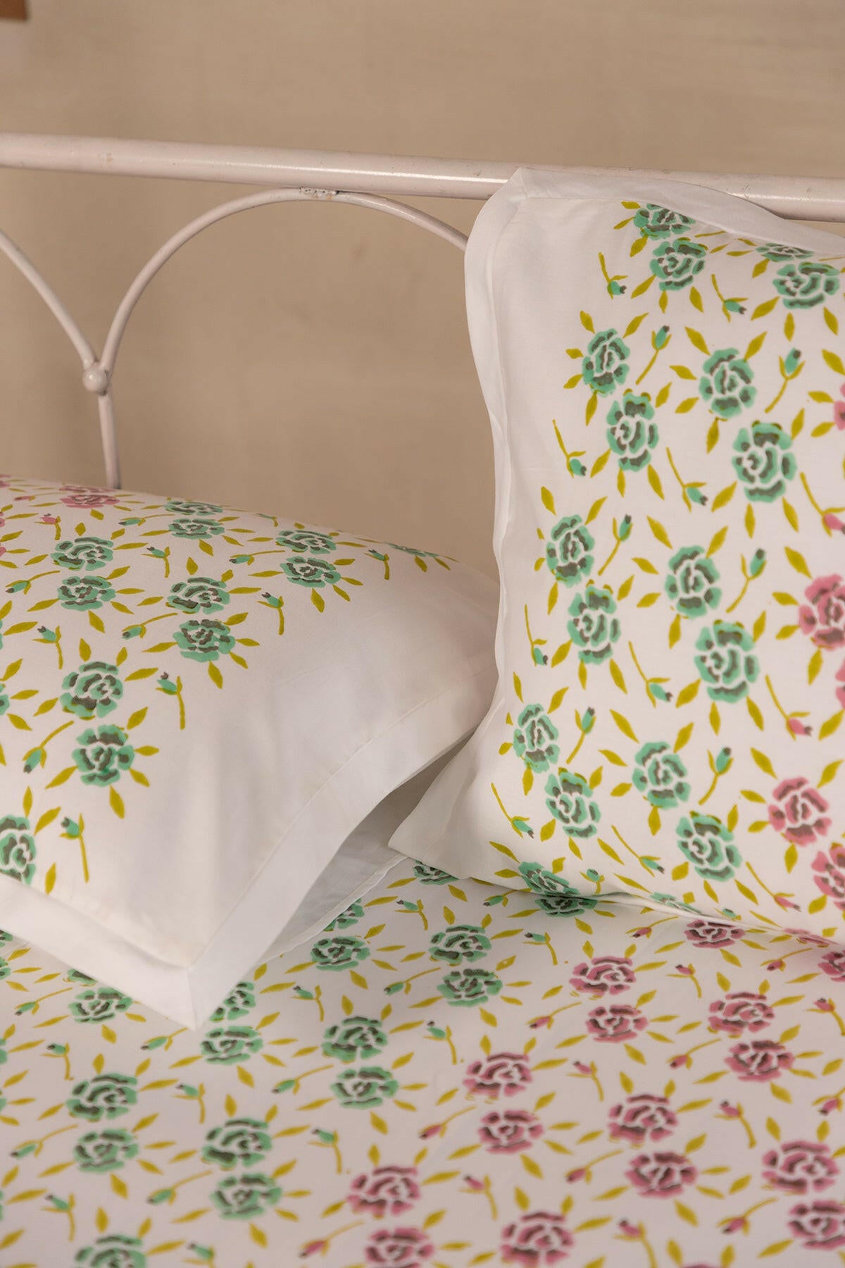 Lime & Ruby Rose Pure Cotton Bedsheet