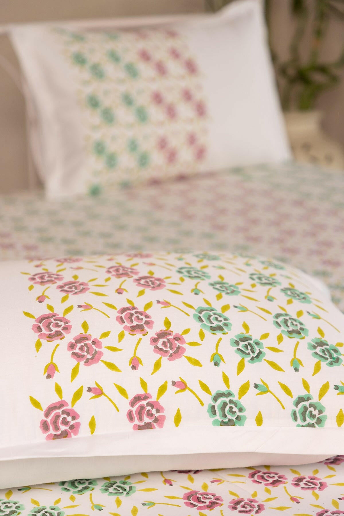 Lime & Ruby Rose Pure Cotton Bedsheet