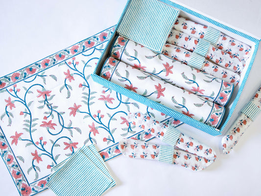 Summer Breeze Table Set