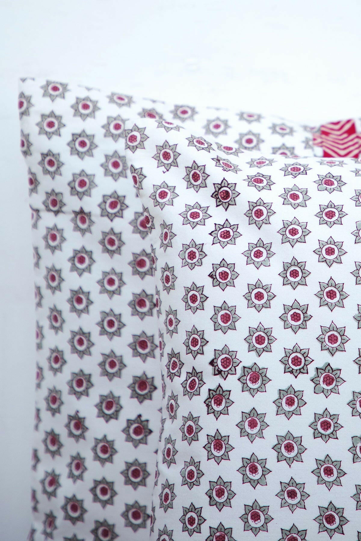 Red & White Cushion Set