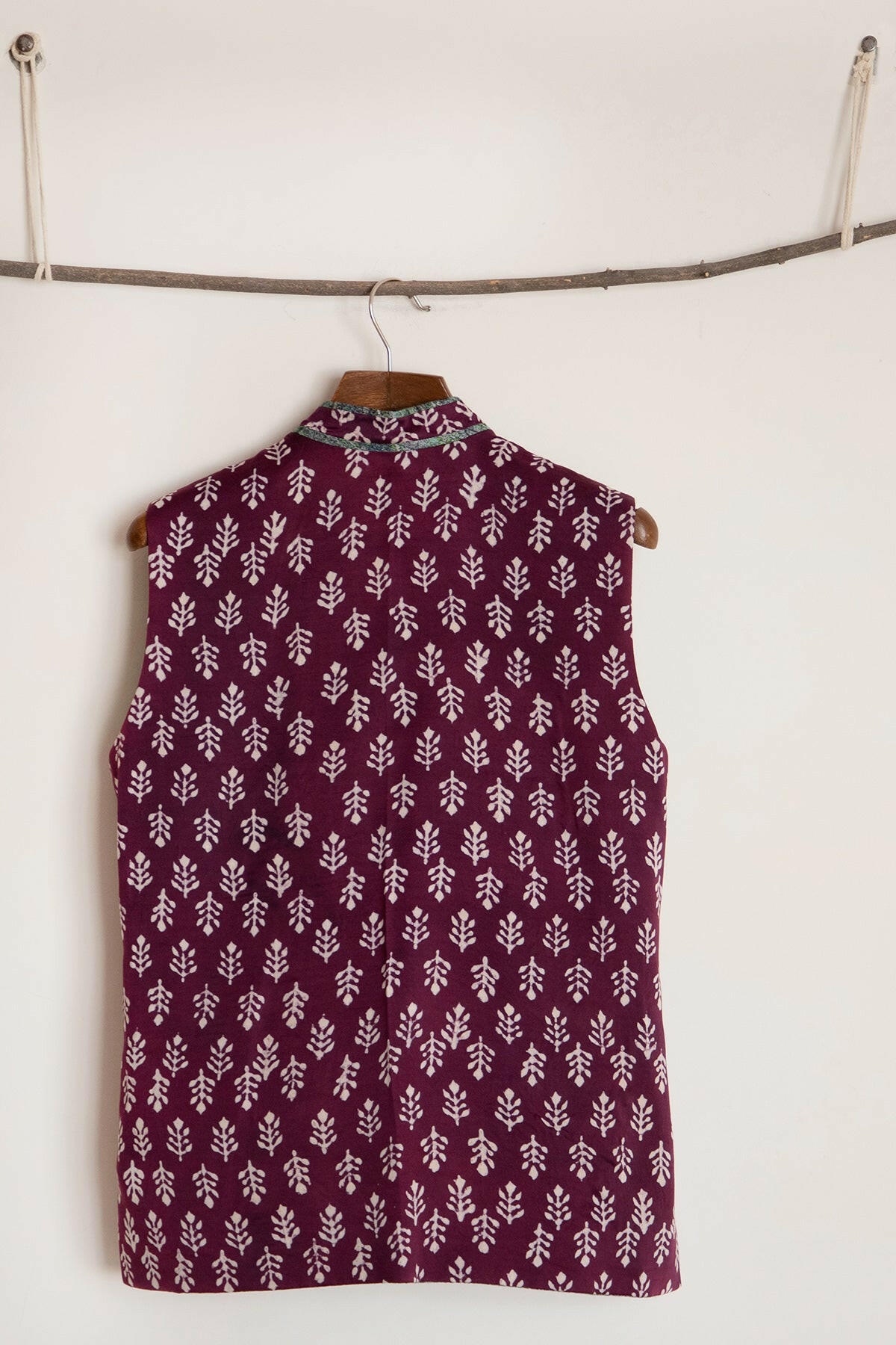 Maroon and Olive Men's Bundi