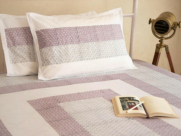 Lavender Water Lotus Bedsheet