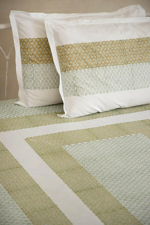 Olive Green Water Lotus Bedsheet