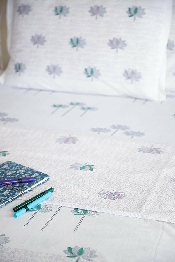 Olive & Orchid Sacred Lotus Cotton Dohar