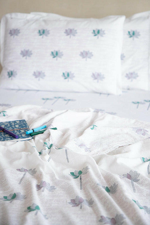 Olive & Orchid Sacred Lotus Cotton Dohar