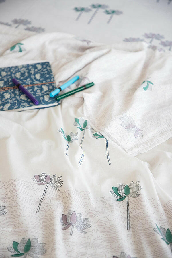 Olive & Orchid Sacred Lotus Cotton Dohar