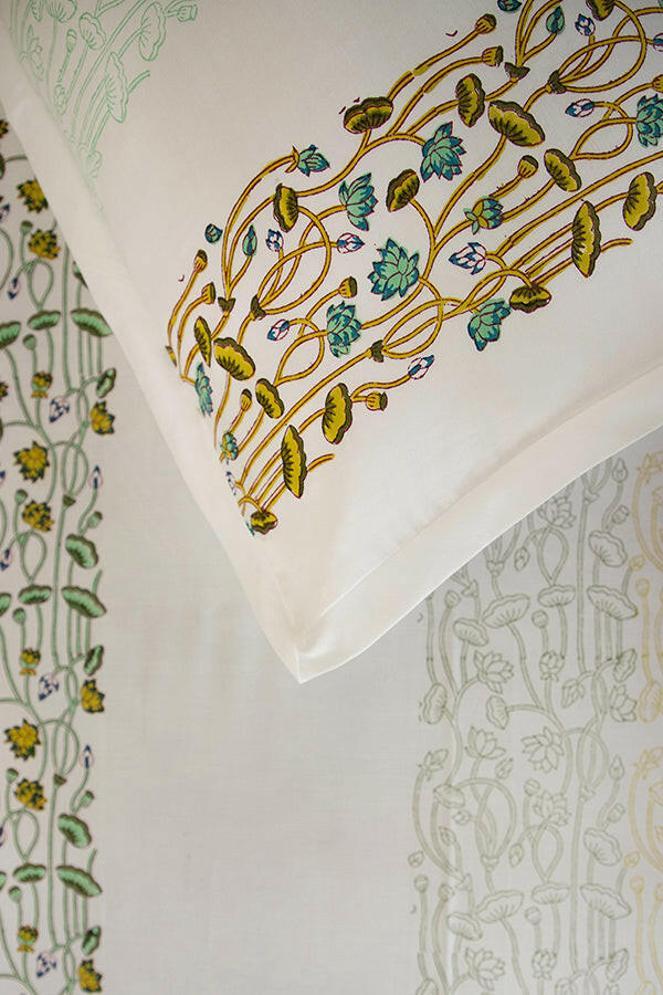 Olive & Space Blue Lotus Pure Cotton Bedsheet