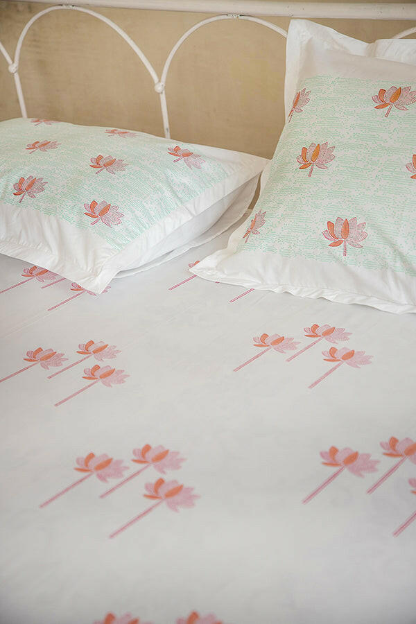 Tangerine & Fern Sacred Lotus Pure Cotton Bedsheet
