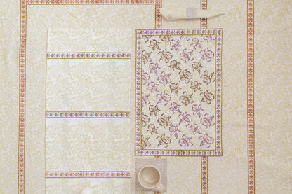Lilac Blooming Elegance Table Linen Set