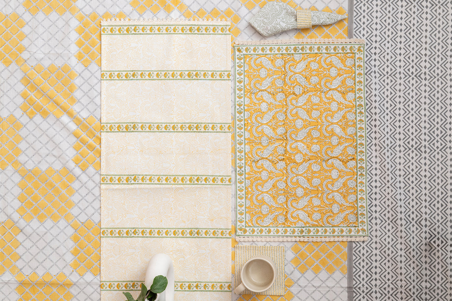 Yellow Parrot Table Linen Set