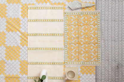 Yellow Parrot Table Linen Set