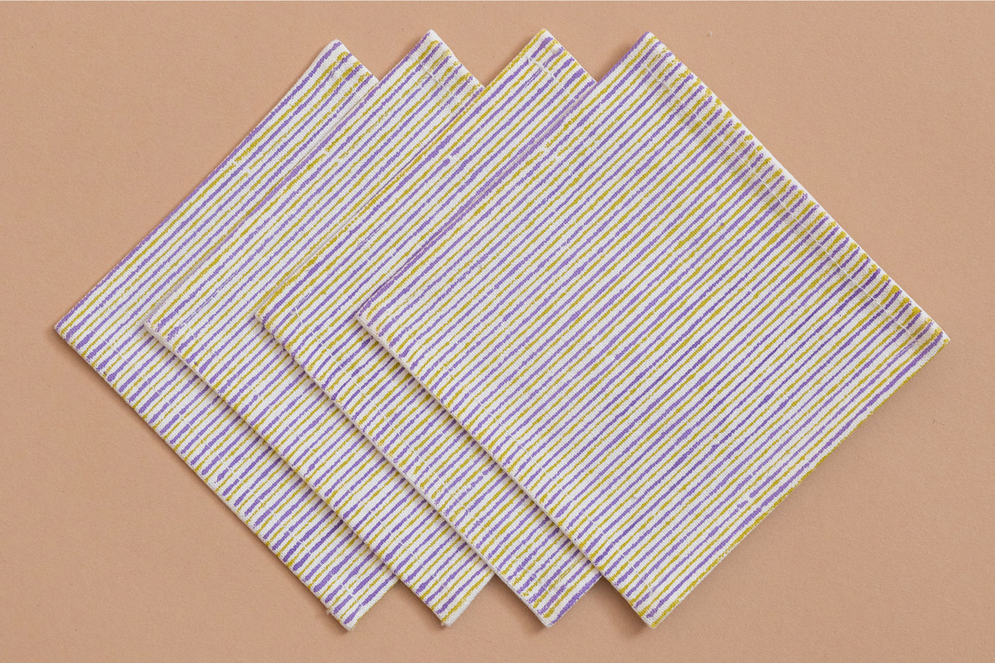 Lilac Blooming Elegance Table Linen Set