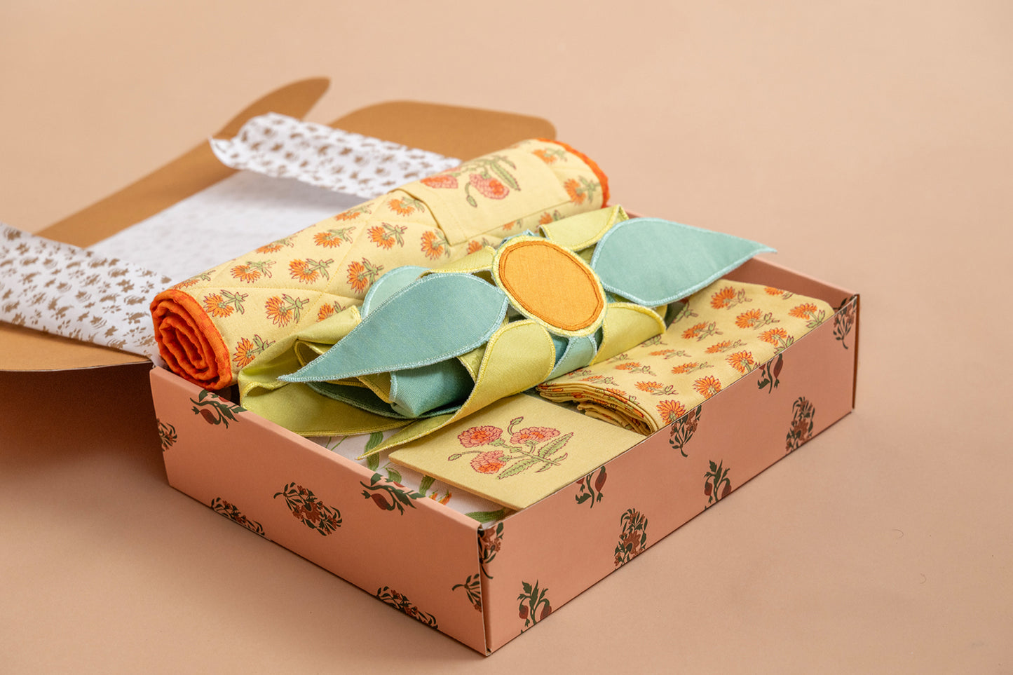 Sunny Marigold Table Linen Set