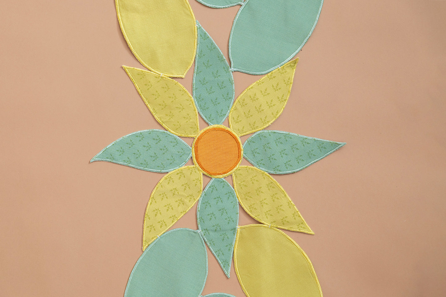 Sunny Marigold Table Linen Set