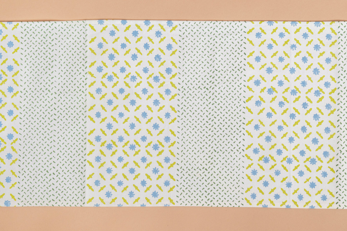 Stardust Table Linen Set