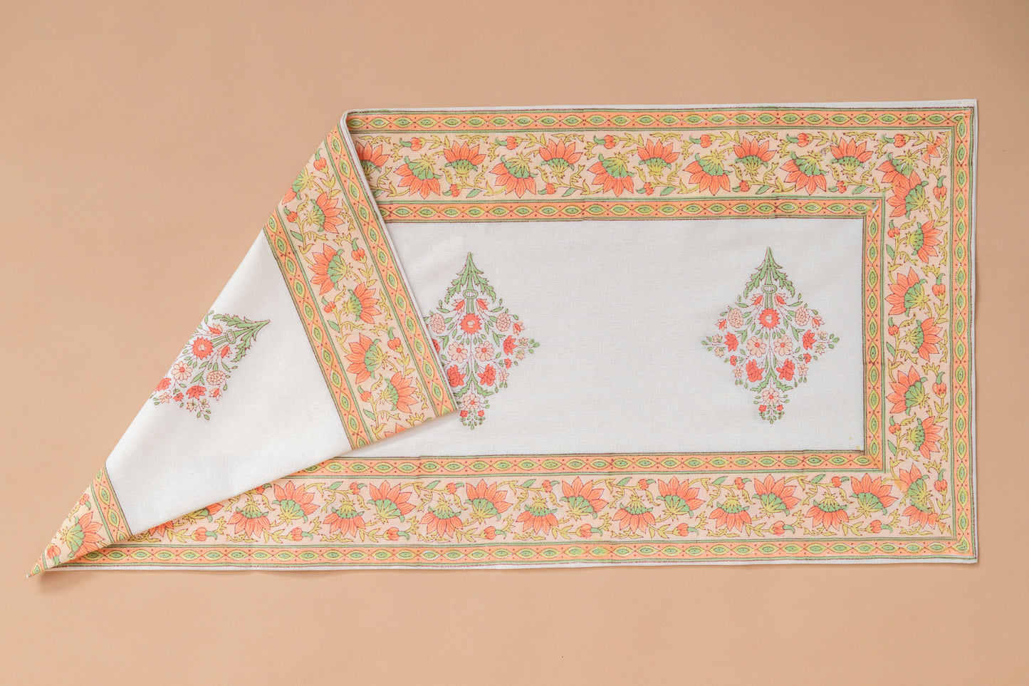 Peach Checks Table Linen Set