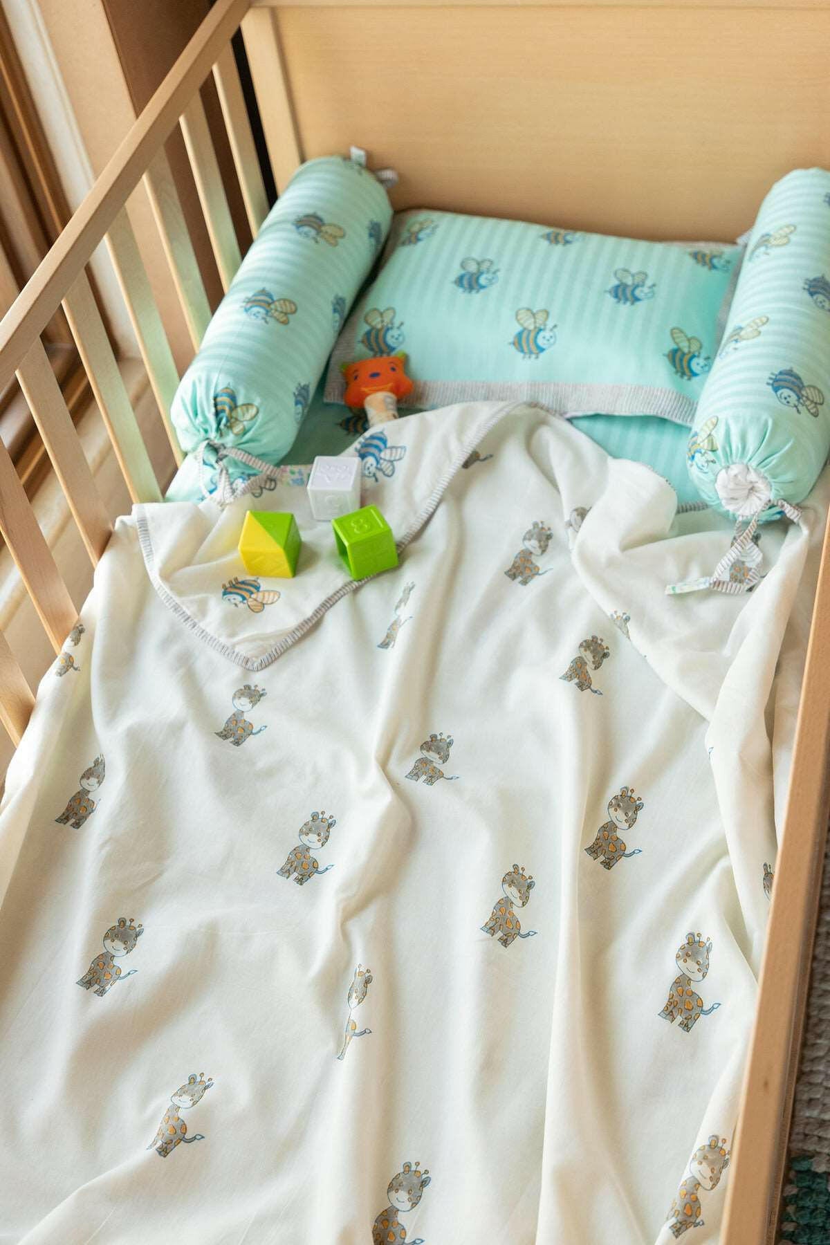 Honey Bee Cot Set Adya