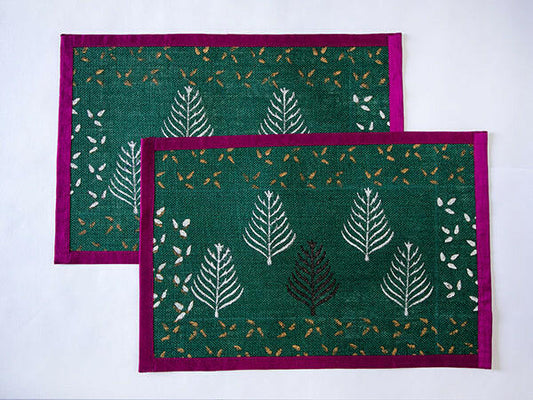 Dark Green Pine Tree Table Mats