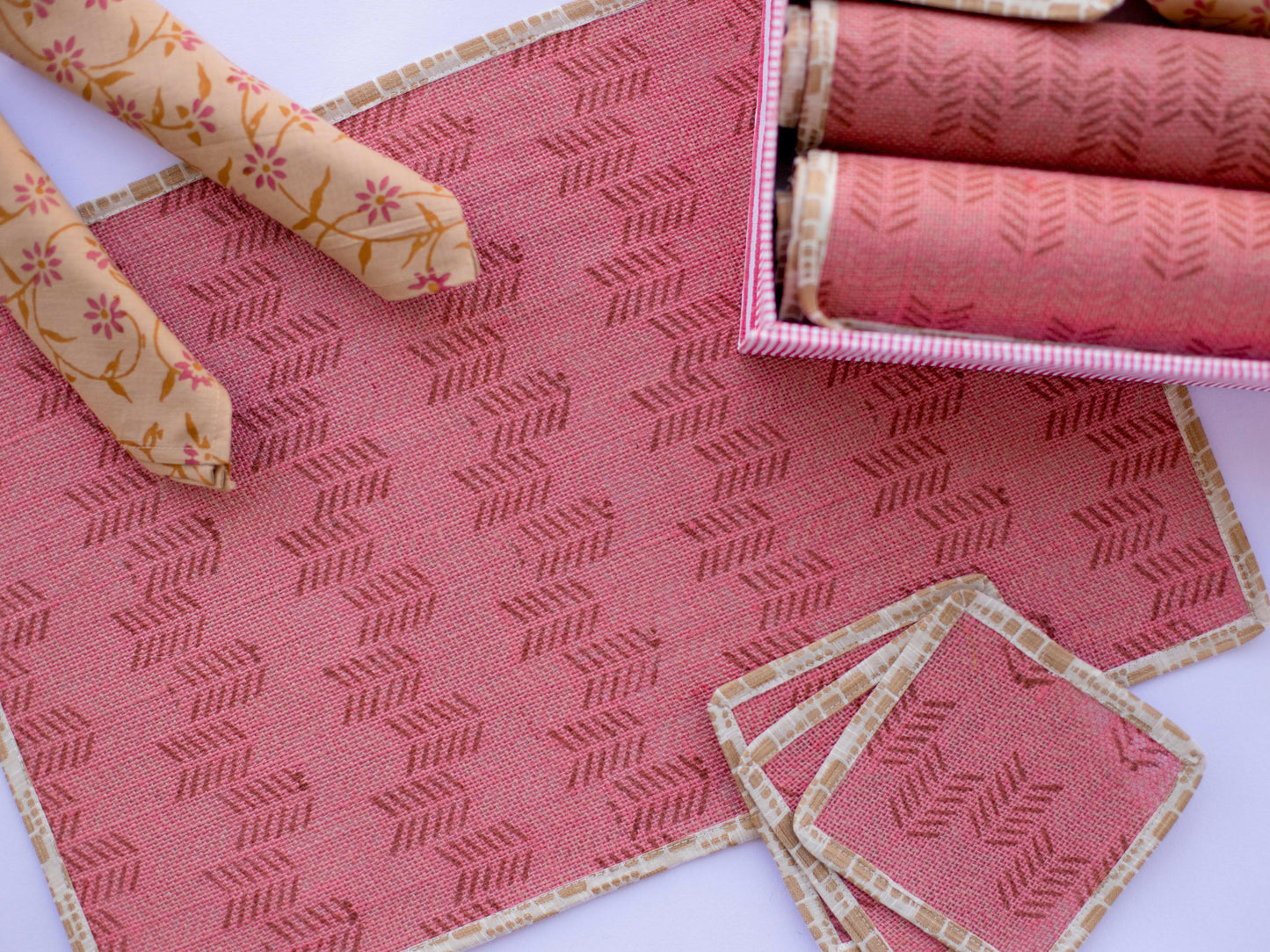 Pink Warmth Jute Table Mats