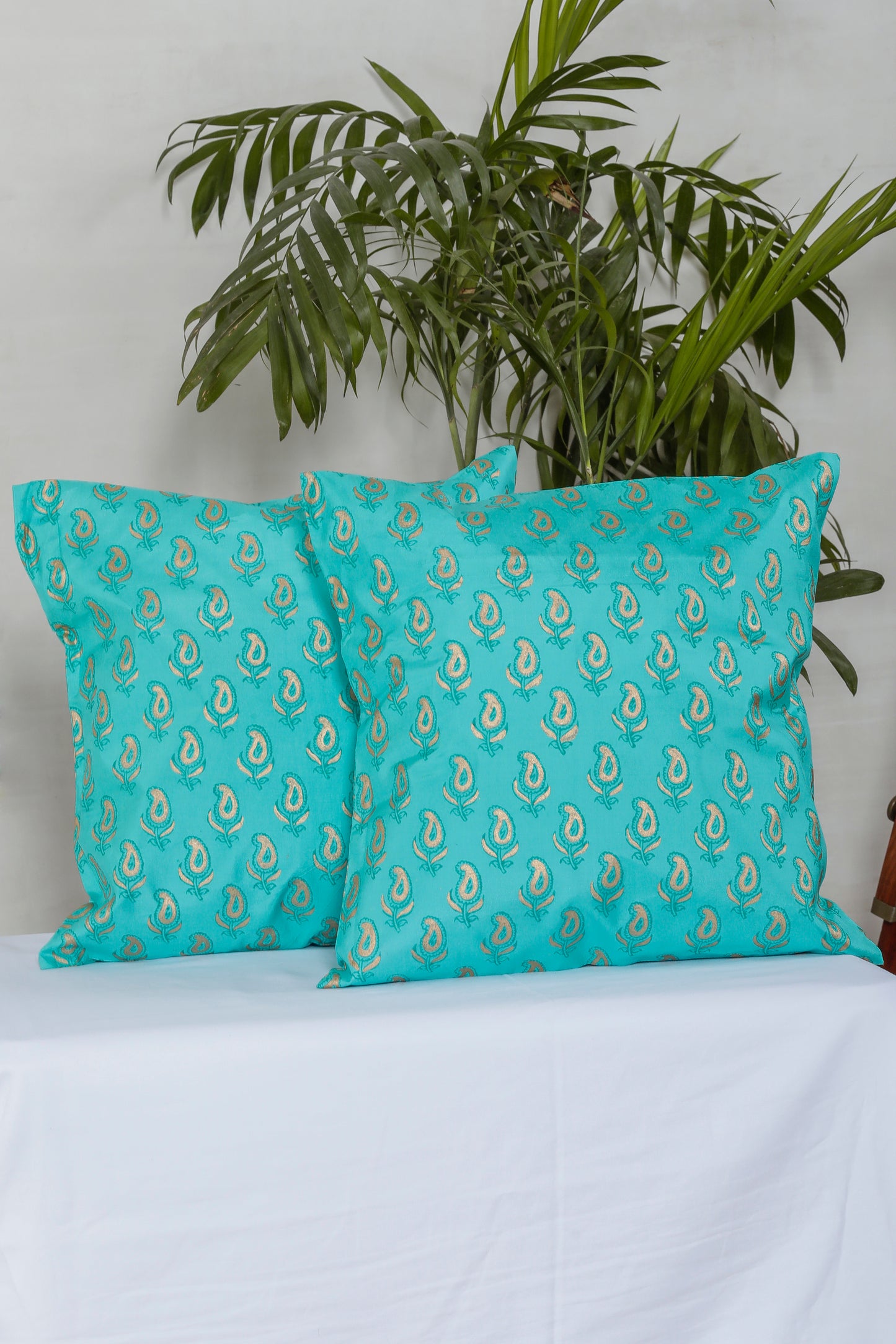 Shiny Green Paisley Cushion Cover