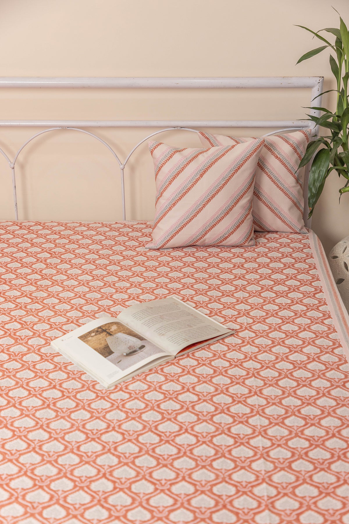 Spanish Carmine Cotton Bedcover