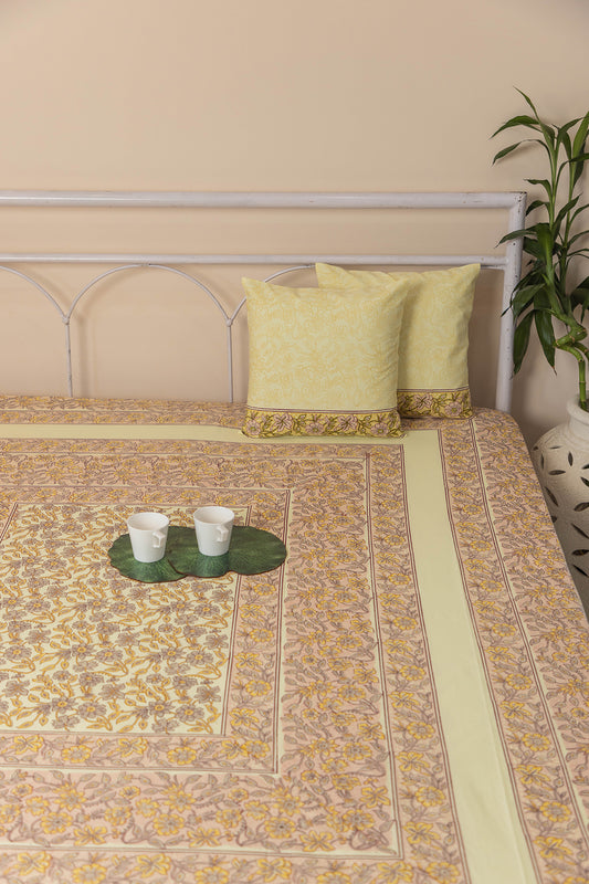 Macaroon Yellow Cotton Bedcover