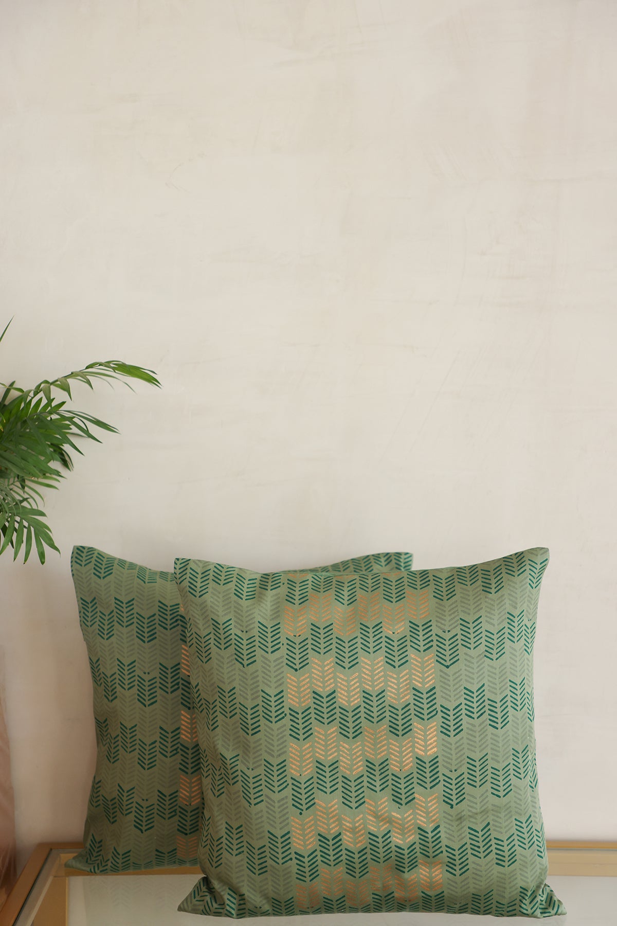 Green Monochromatic Silk Cushion Cover