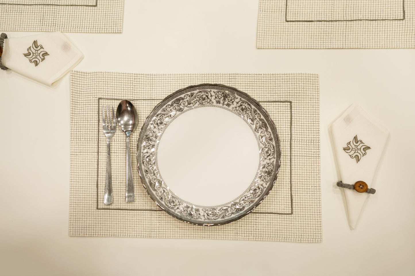 Grey Chequered Festive Table Mat Set