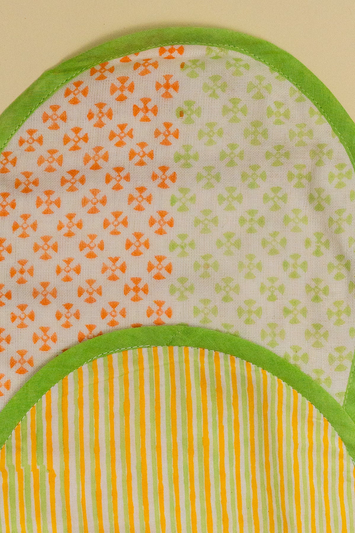 Green & Orange Cotton Reversible Burp Cloth- Pack of 2