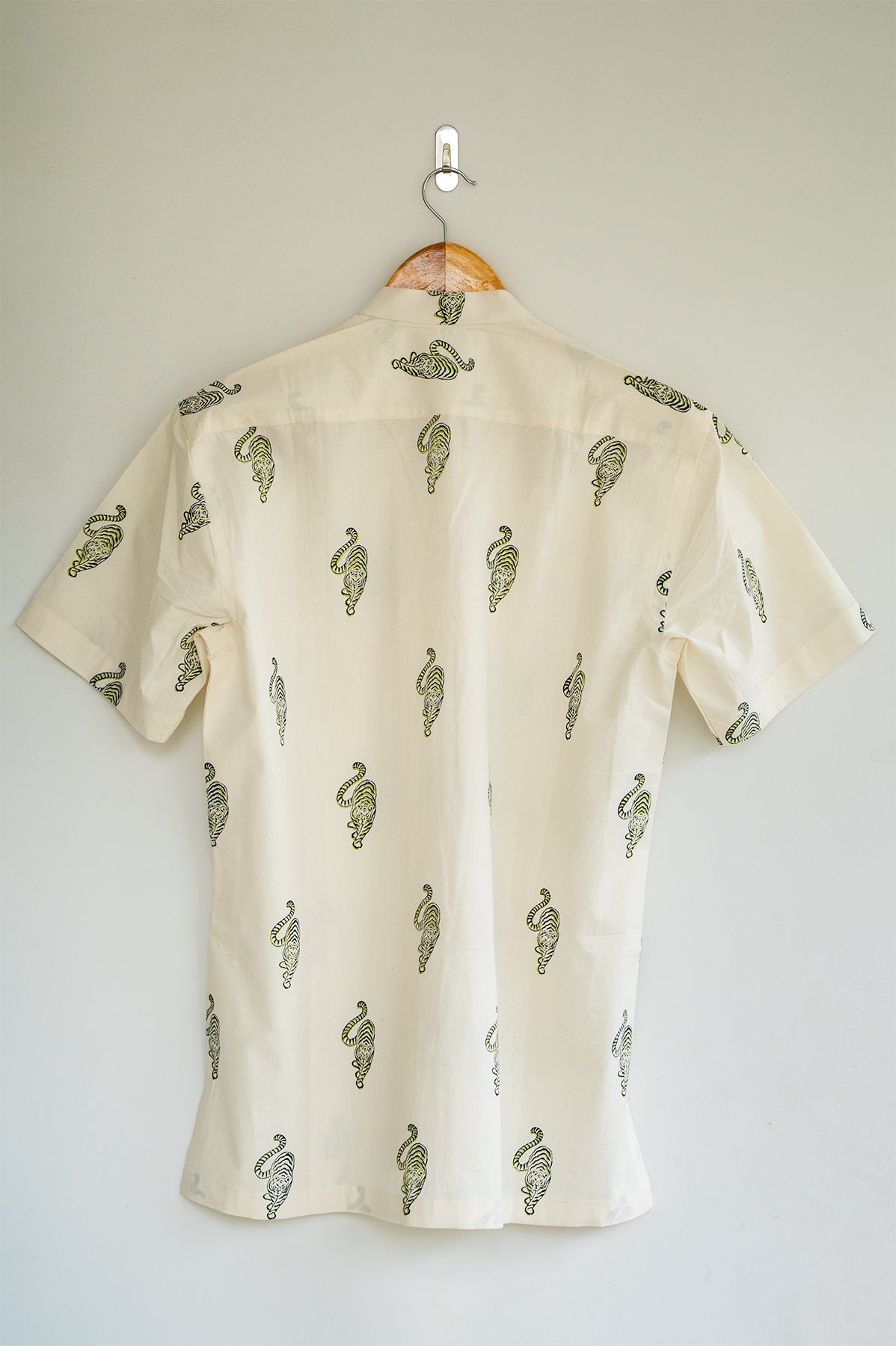 Green Tiger Men's Shirt