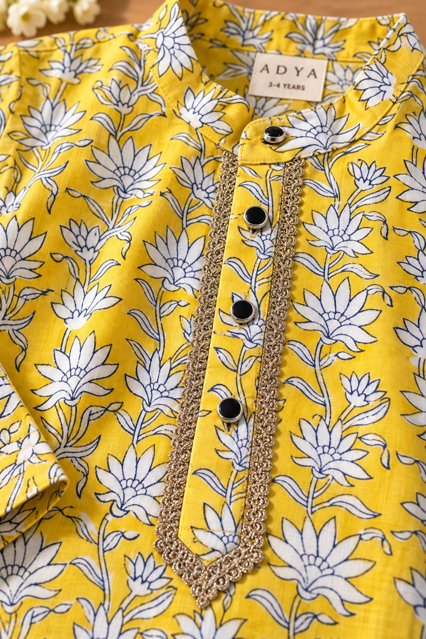 Sunehri Bagh Kurta Set