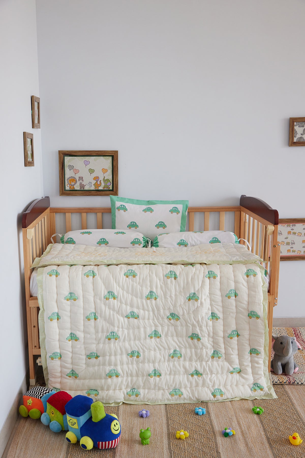 Holiday Green Car Baby Quilt