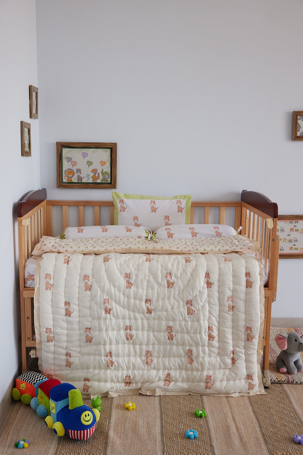 Gigy The Giraffe Baby Quilt