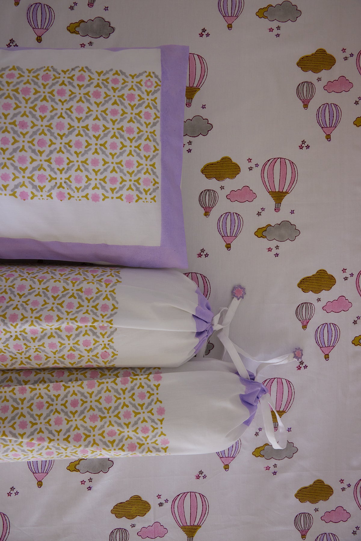 Lilac Hot Air Balloon Cot Set