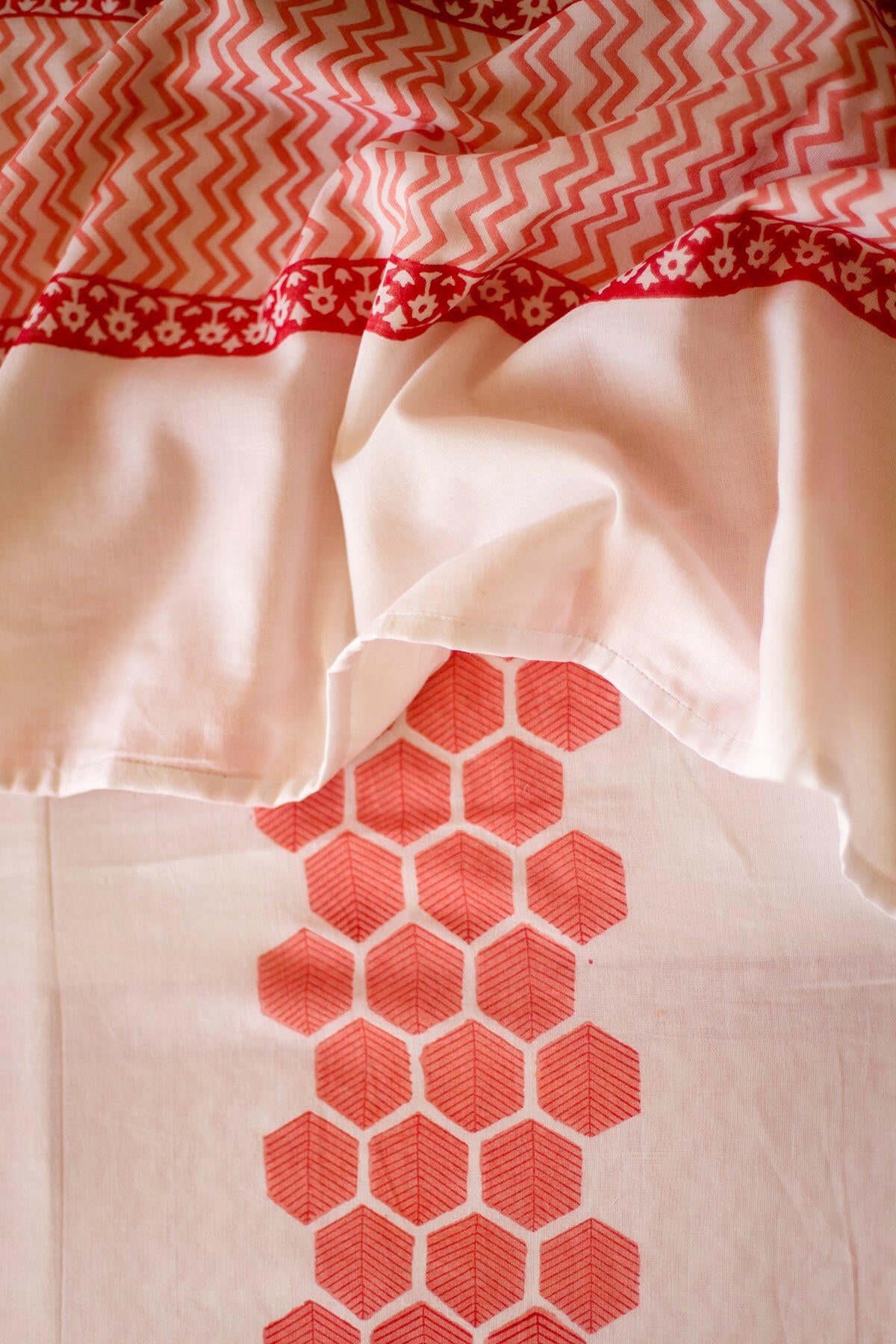 Red Maple Honeycomb Cotton Dohar